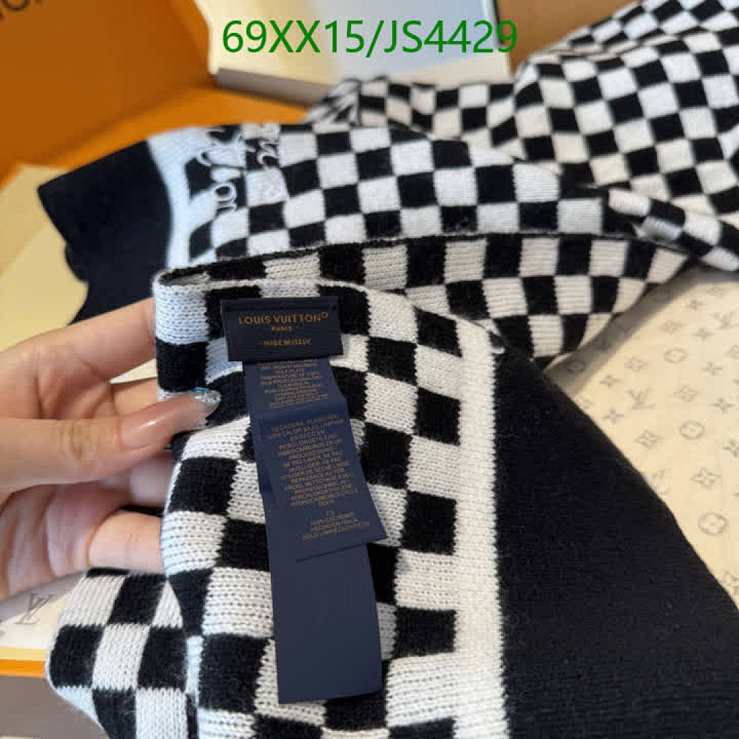 LV-Scarf Code: JS4429 $: 69USD