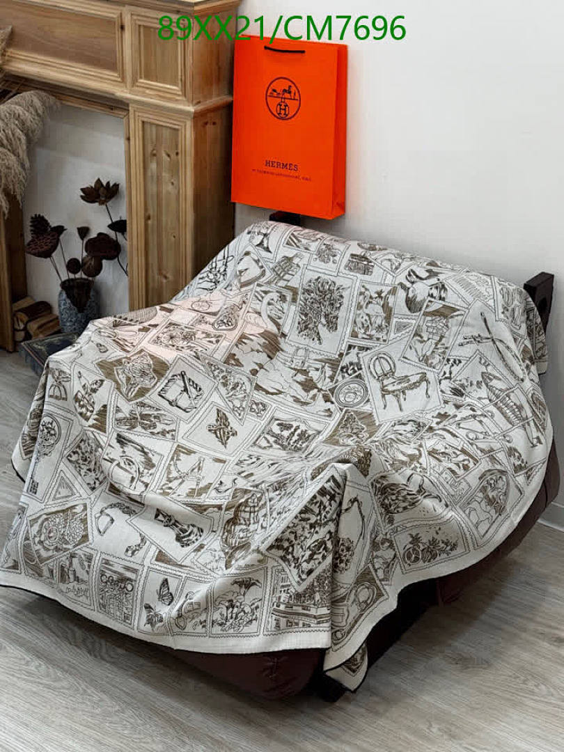 Hermes-Scarf Code: CM7696 $: 89USD