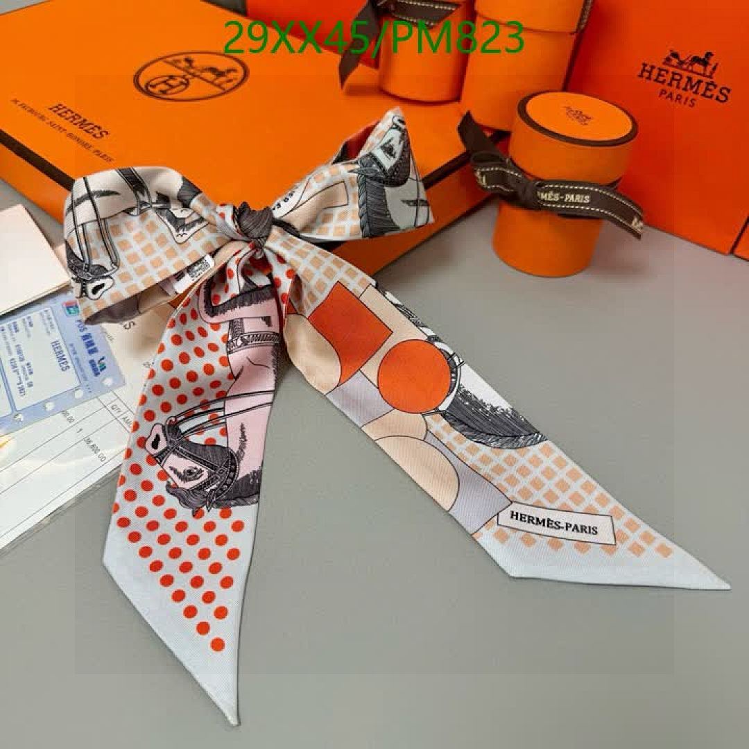 Hermes-Scarf Code: PM823 $: 29USD