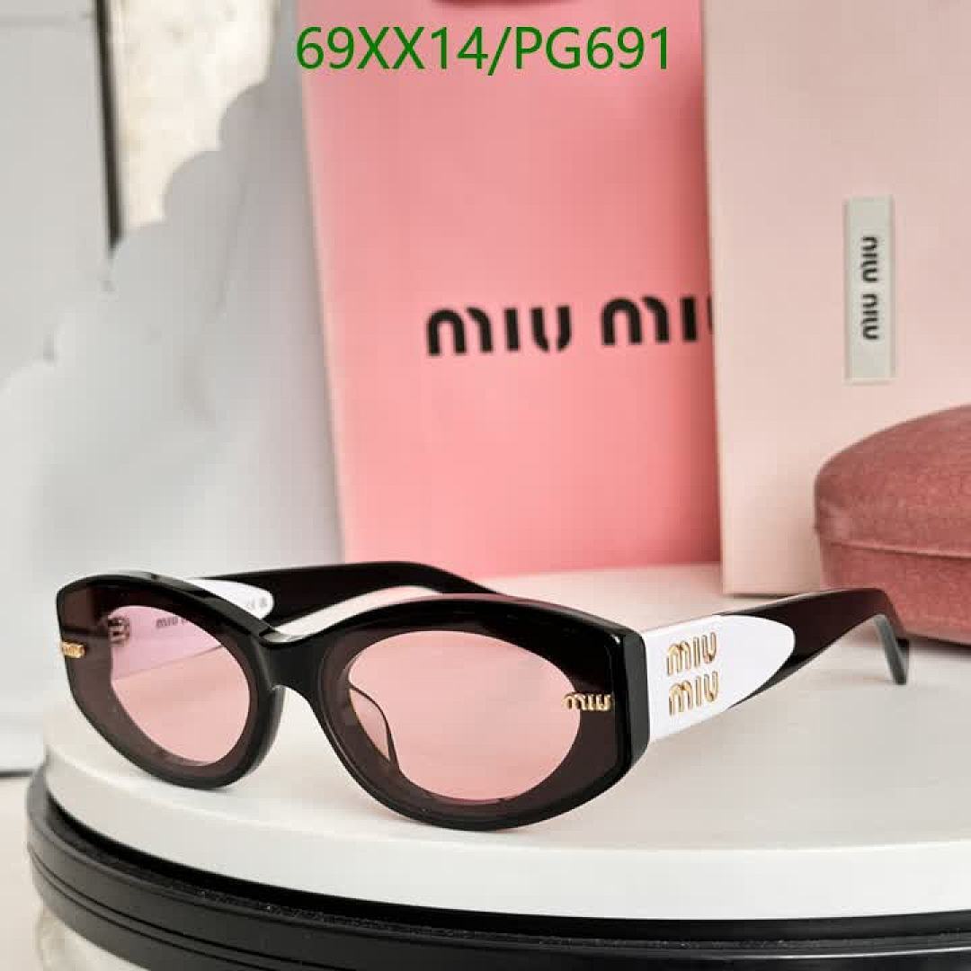 Miu Miu-Glasses Code: PG691 $: 69USD