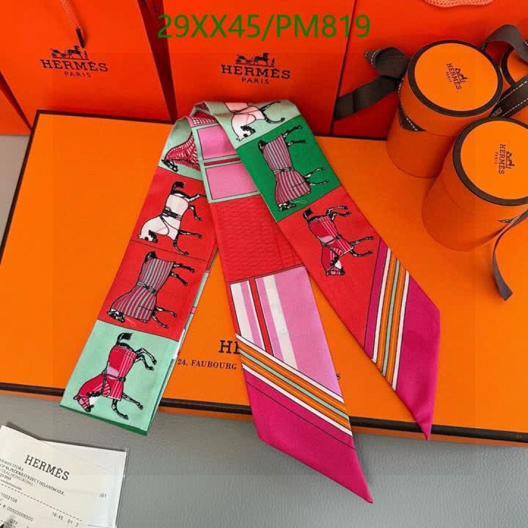 Hermes-Scarf Code: PM819 $: 29USD