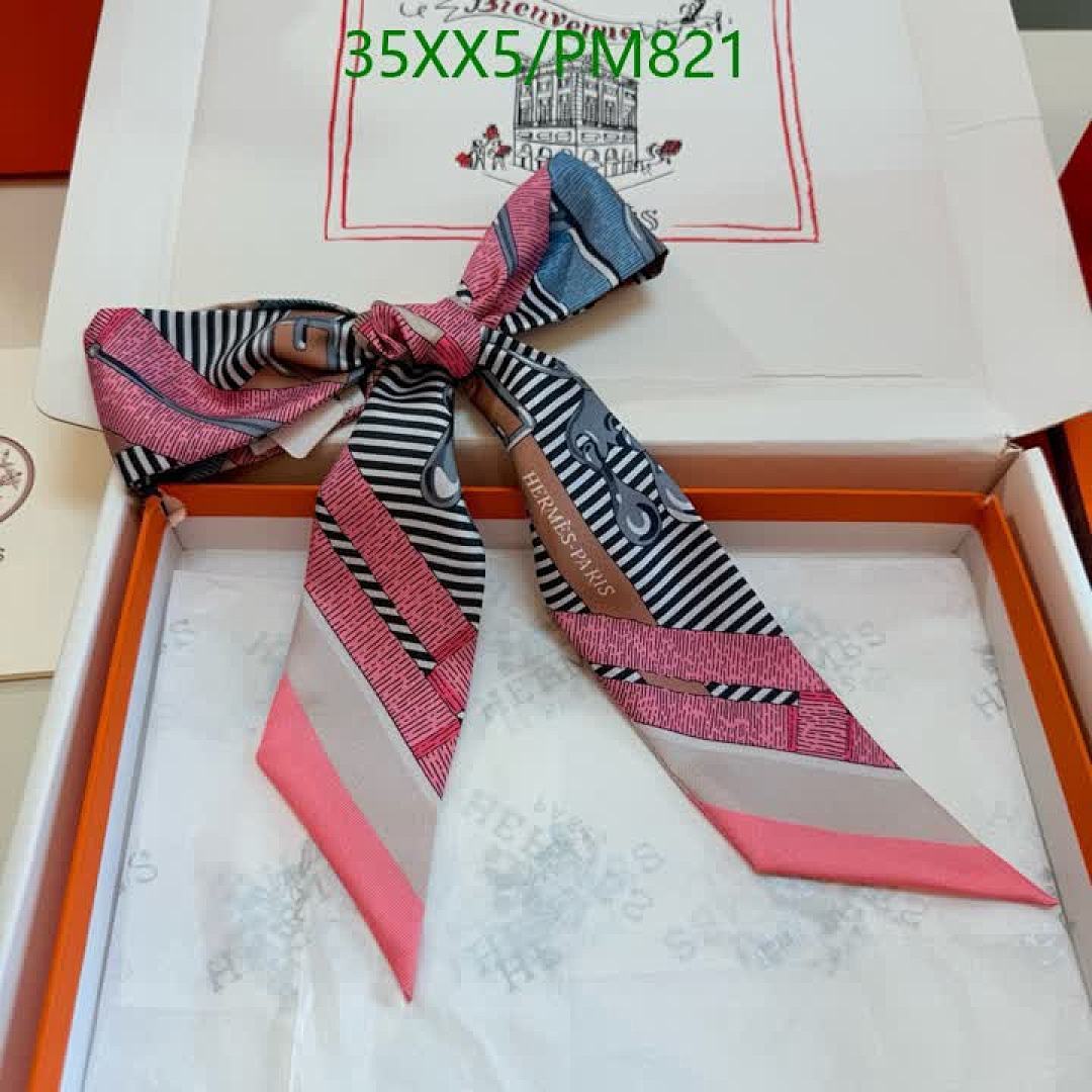 Hermes-Scarf Code: PM821 $: 35USD