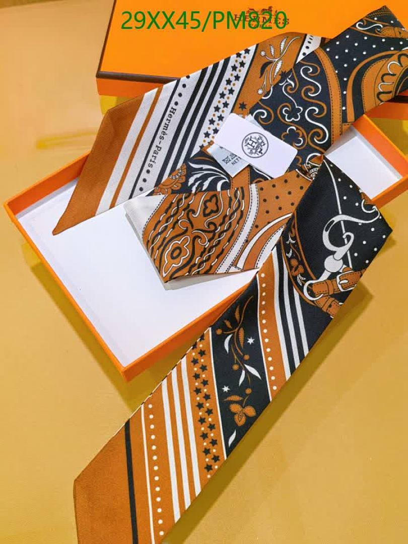 Hermes-Scarf Code: PM820 $: 29USD