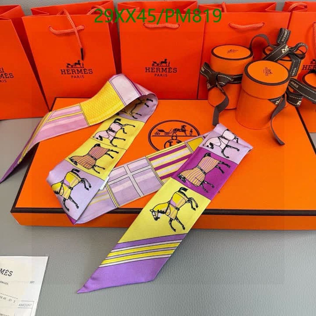 Hermes-Scarf Code: PM819 $: 29USD