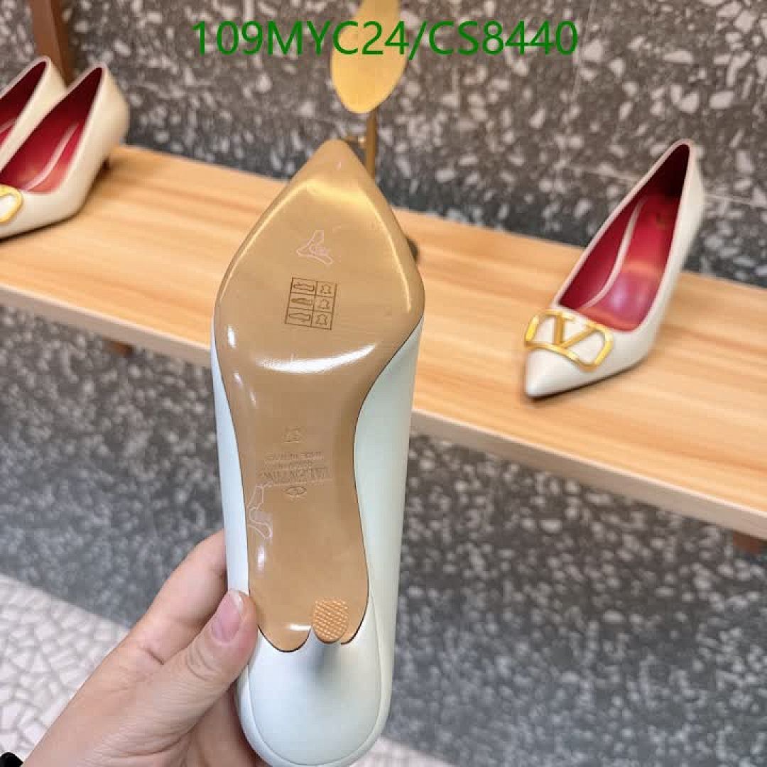 Valentino-Women Shoes Code: CS8440 $: 109USD