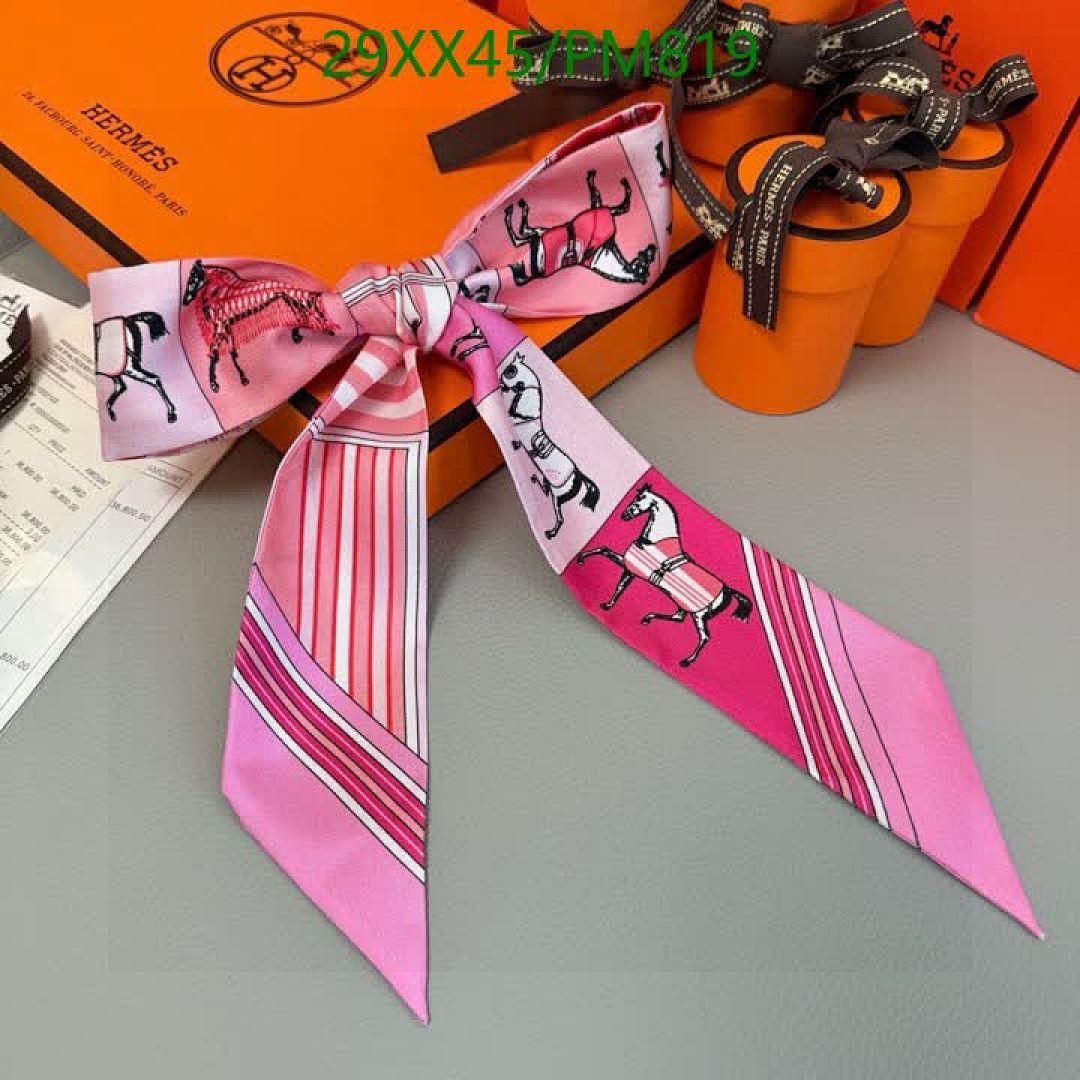 Hermes-Scarf Code: PM819 $: 29USD