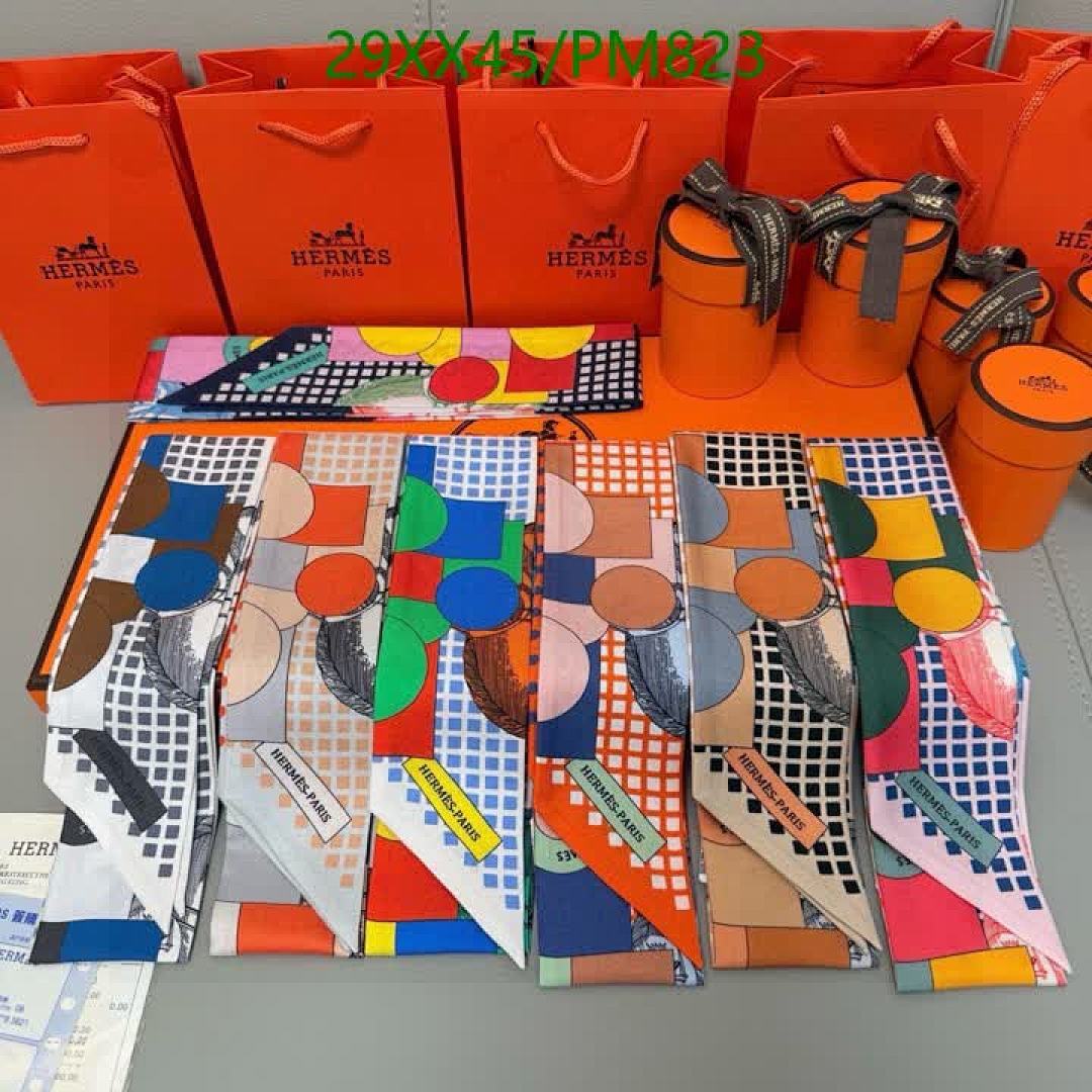 Hermes-Scarf Code: PM823 $: 29USD