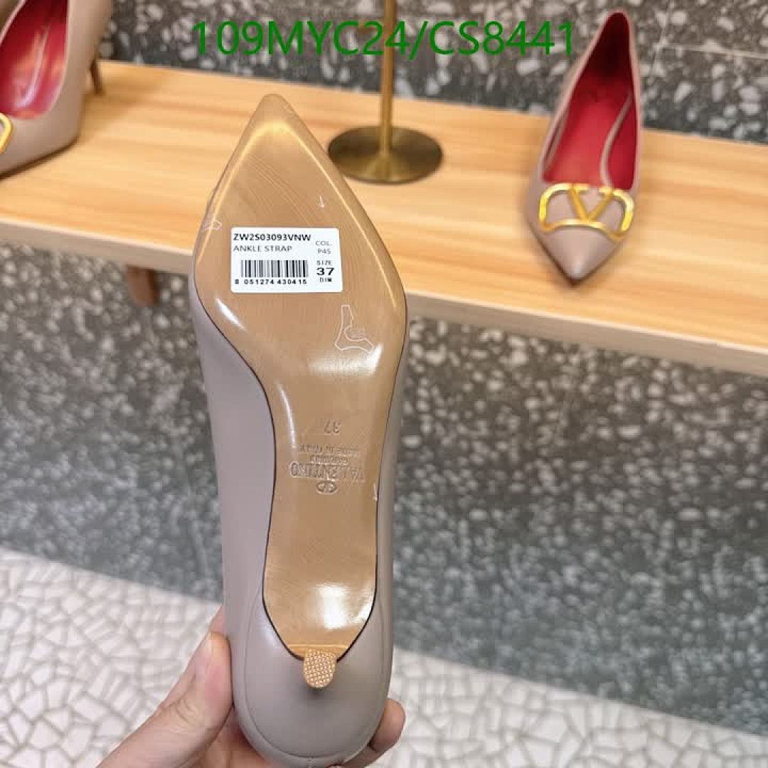 Valentino-Women Shoes Code: CS8441 $: 109USD
