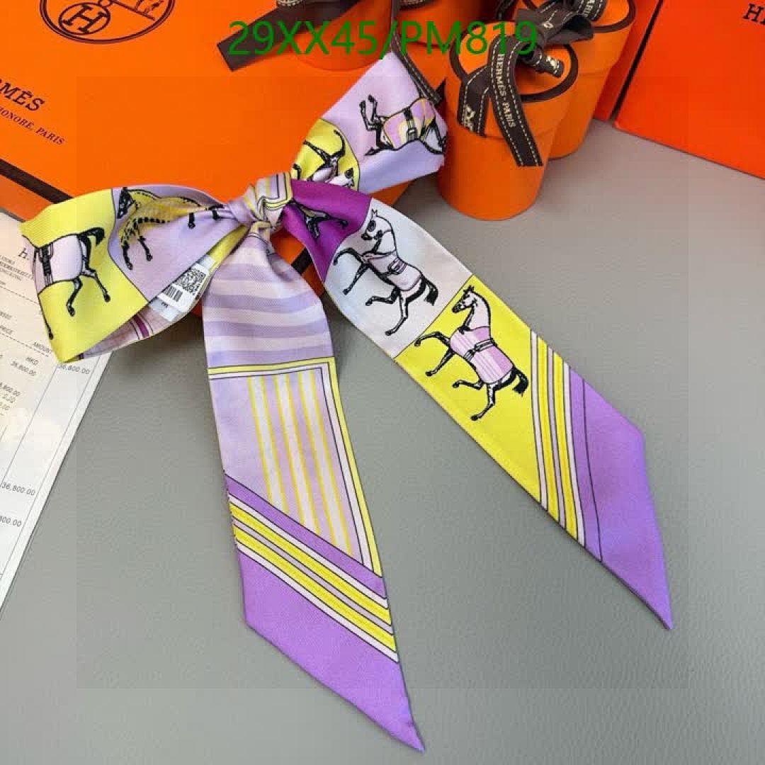 Hermes-Scarf Code: PM819 $: 29USD
