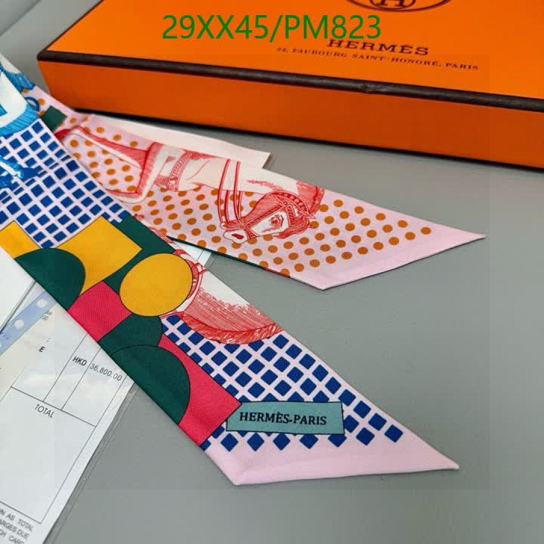 Hermes-Scarf Code: PM823 $: 29USD