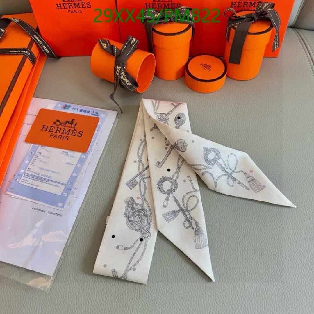Hermes-Scarf Code: PM822 $: 29USD