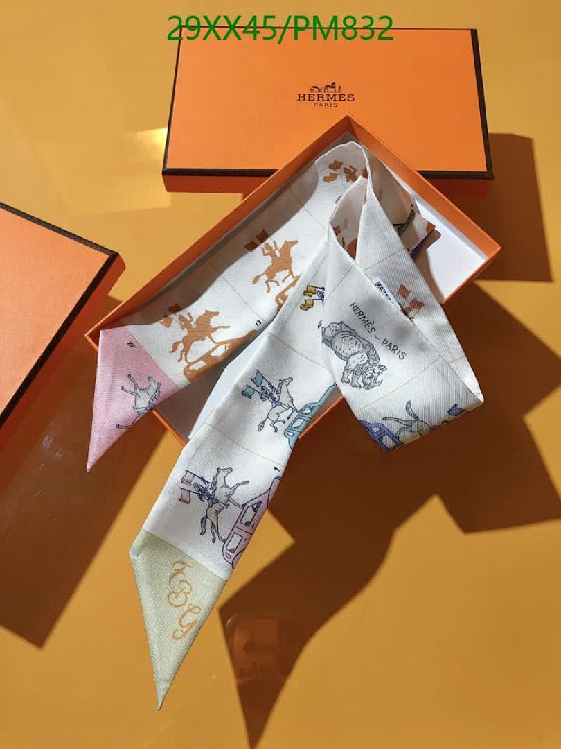 Hermes-Scarf Code: PM832 $: 29USD