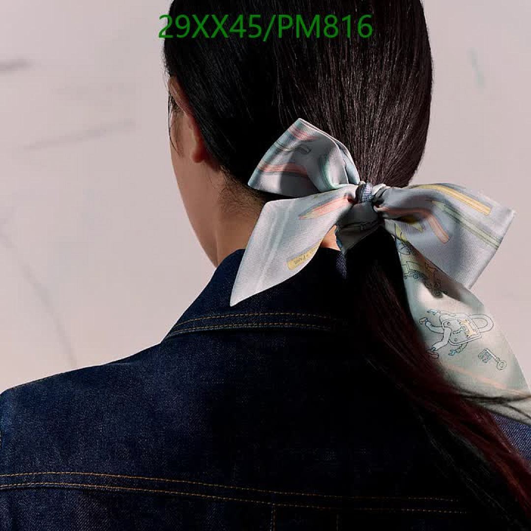 Hermes-Scarf Code: PM816 $: 29USD
