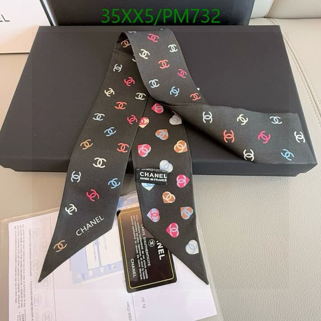 Chanel-Scarf Code: PM732 $: 35USD