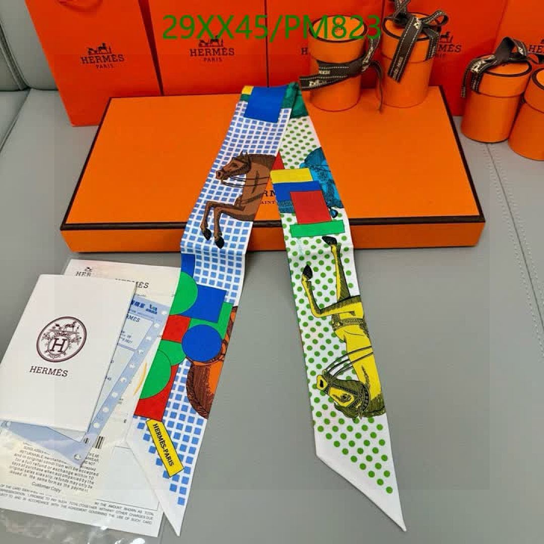 Hermes-Scarf Code: PM823 $: 29USD