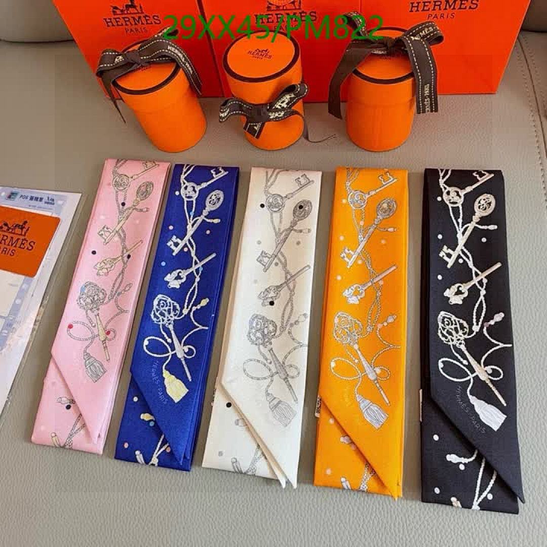 Hermes-Scarf Code: PM822 $: 29USD