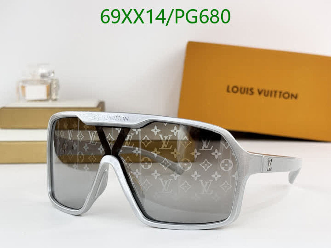 LV-Glasses Code: PG680 $: 69USD
