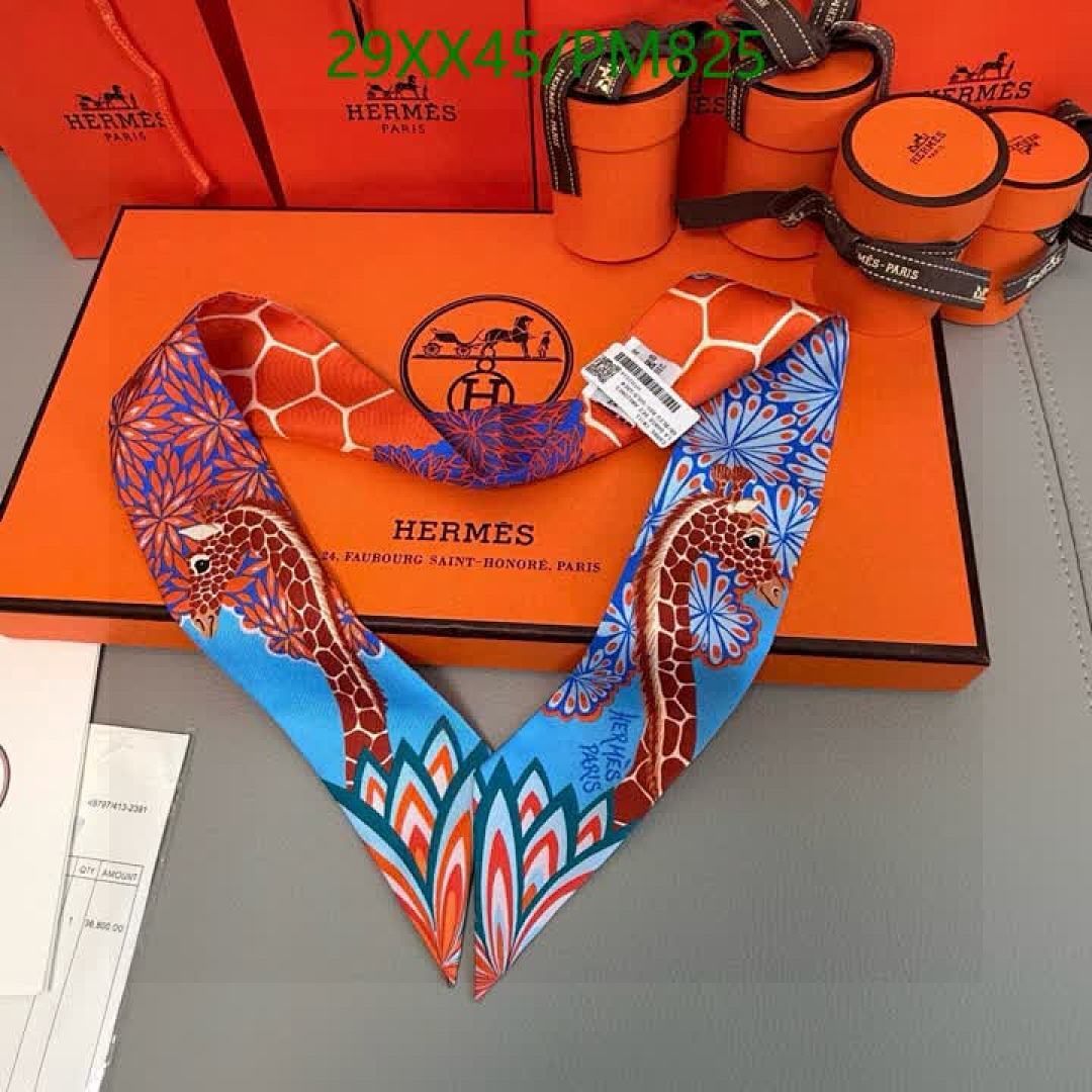 Hermes-Scarf Code: PM825 $: 29USD