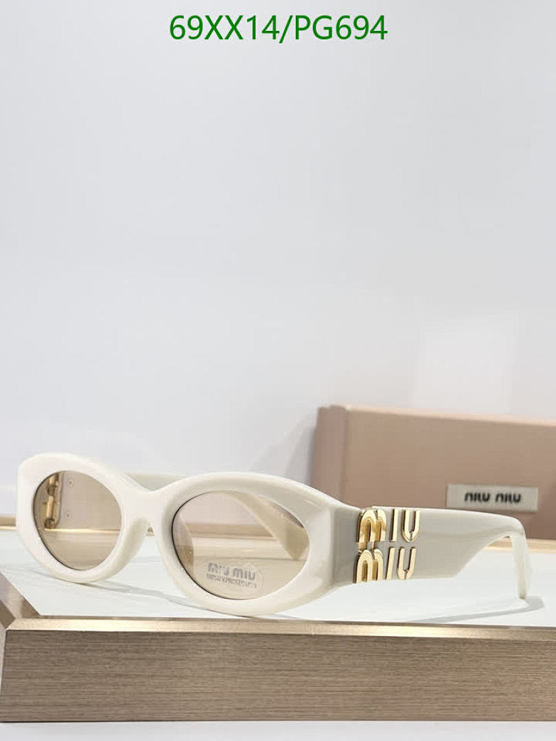 Miu Miu-Glasses Code: PG694 $: 69USD