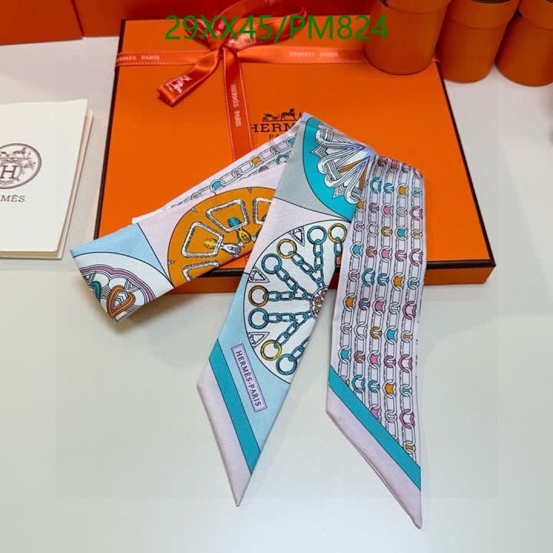 Hermes-Scarf Code: PM824 $: 29USD