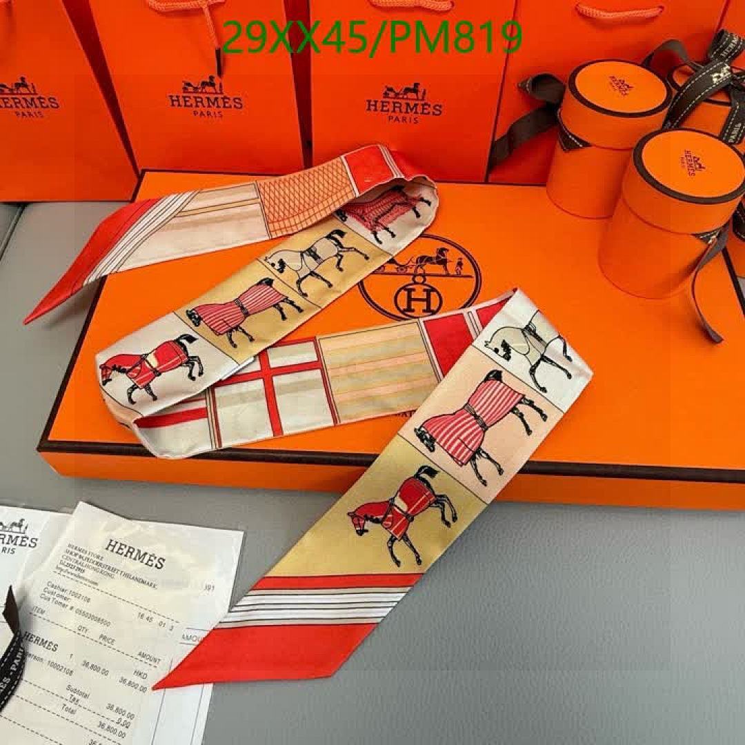 Hermes-Scarf Code: PM819 $: 29USD