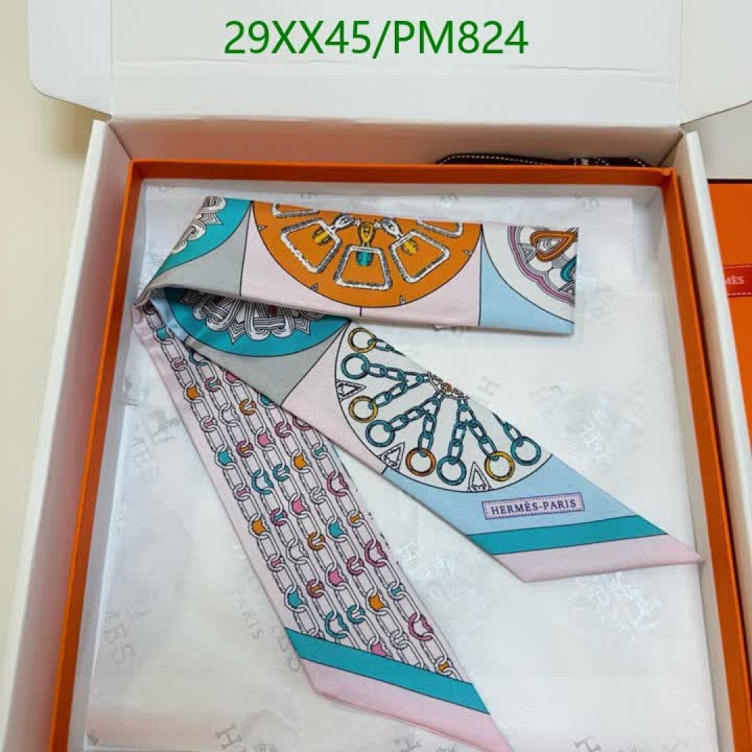 Hermes-Scarf Code: PM824 $: 29USD