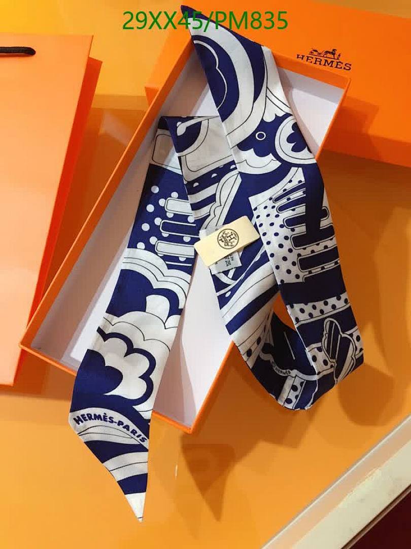 Hermes-Scarf Code: PM835 $: 29USD