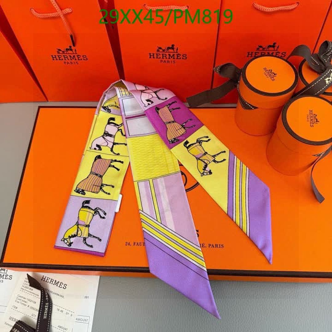 Hermes-Scarf Code: PM819 $: 29USD