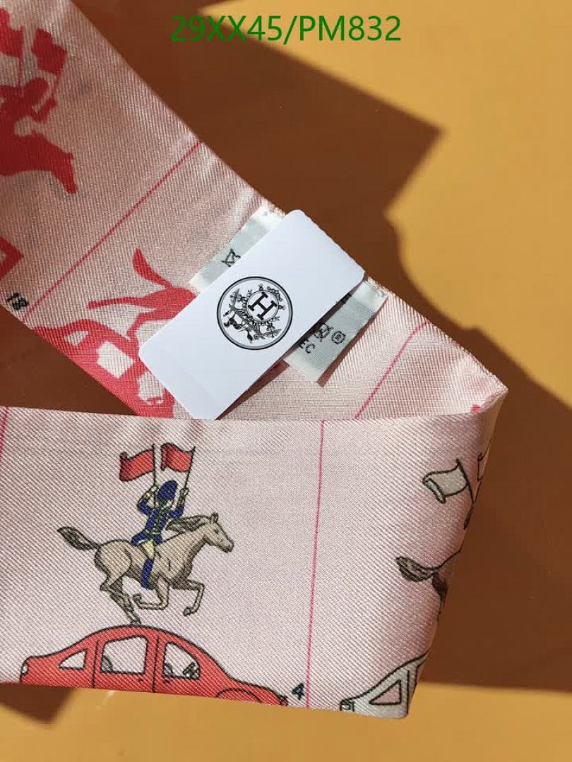 Hermes-Scarf Code: PM832 $: 29USD