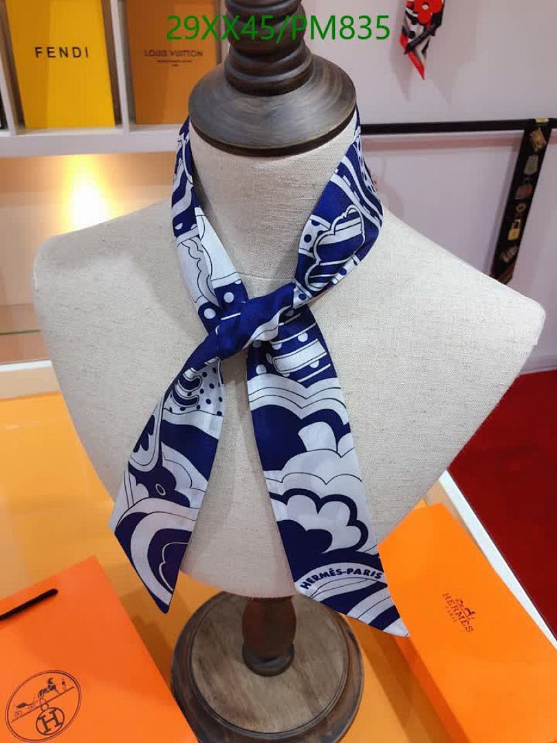 Hermes-Scarf Code: PM835 $: 29USD