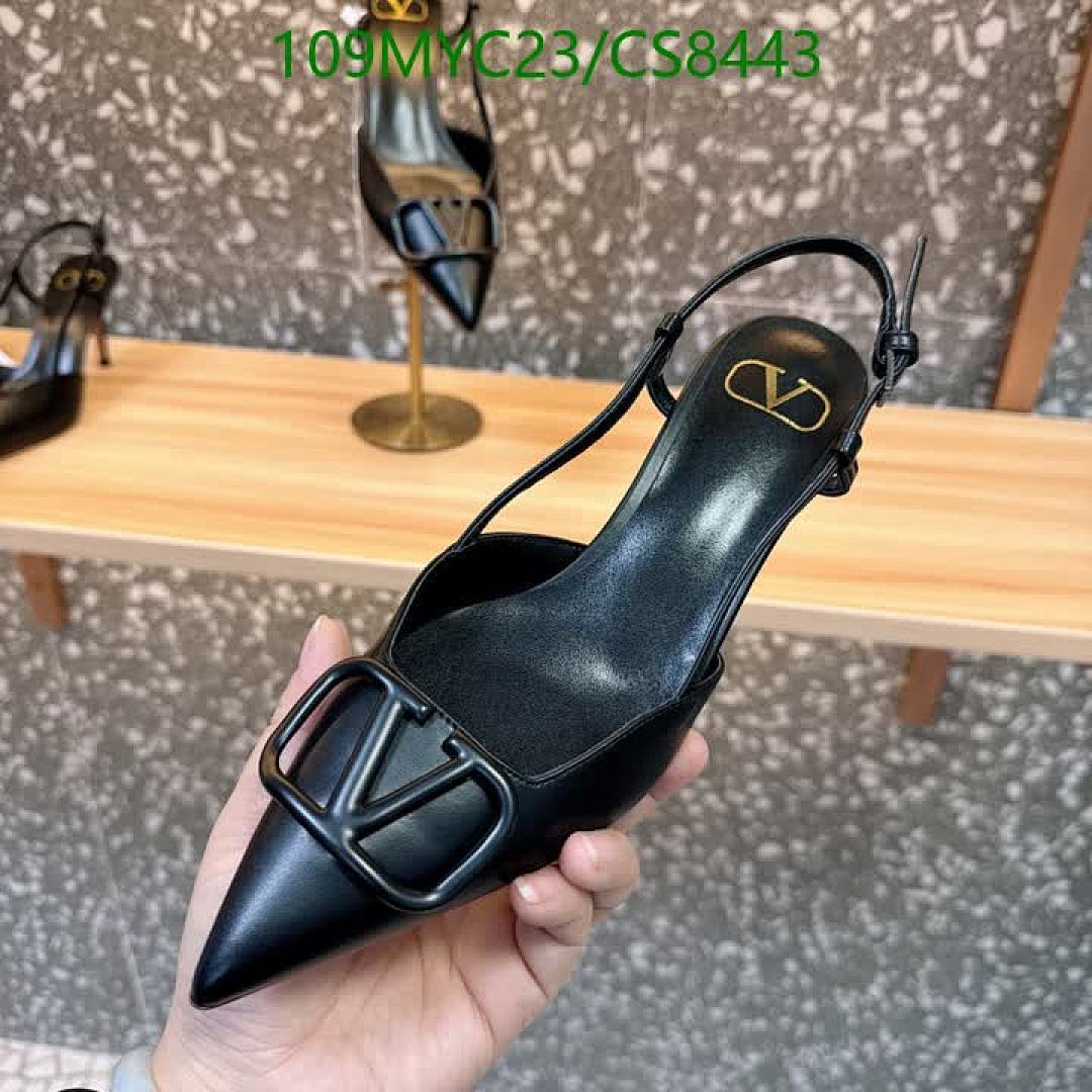 Valentino-Women Shoes Code: CS8443 $: 109USD