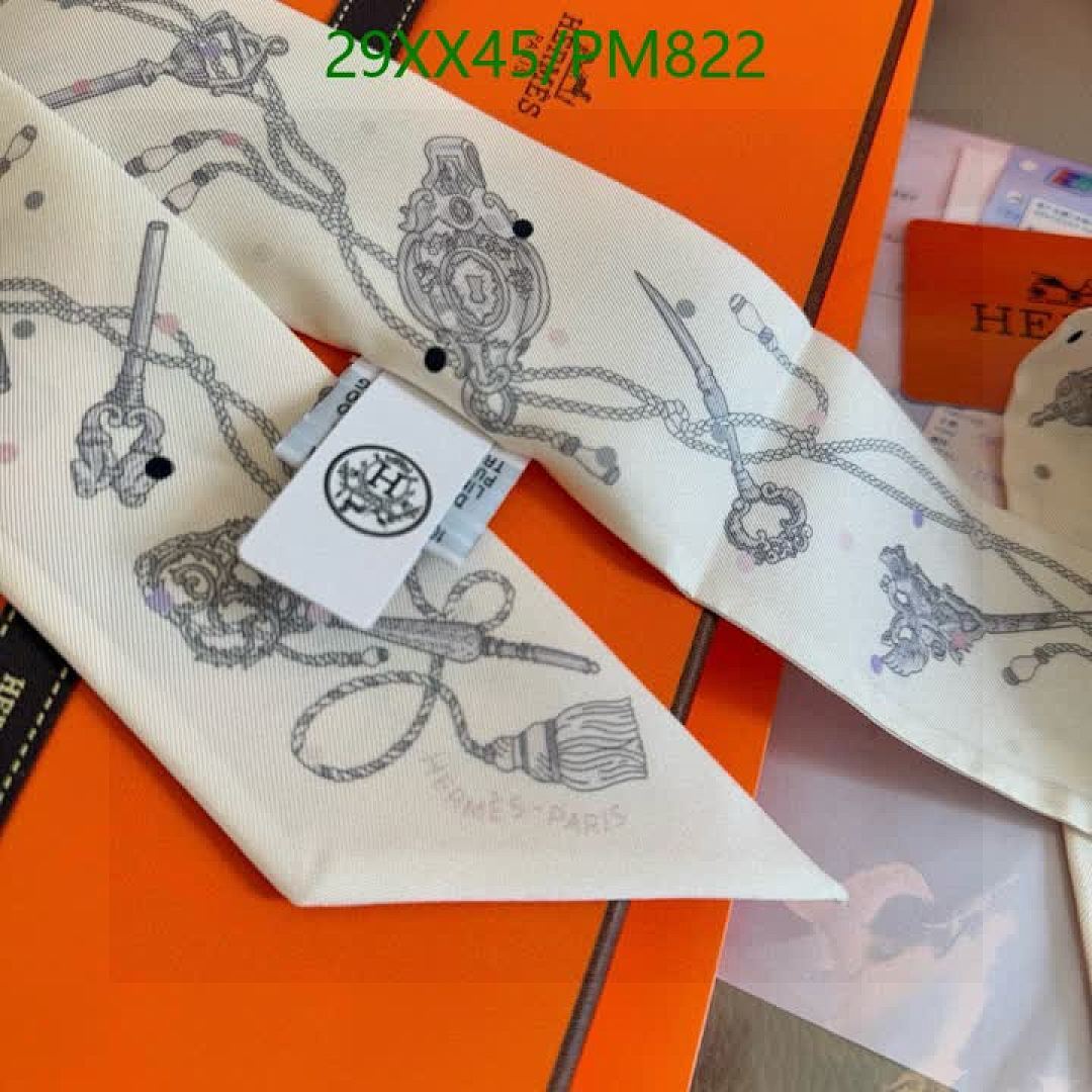 Hermes-Scarf Code: PM822 $: 29USD