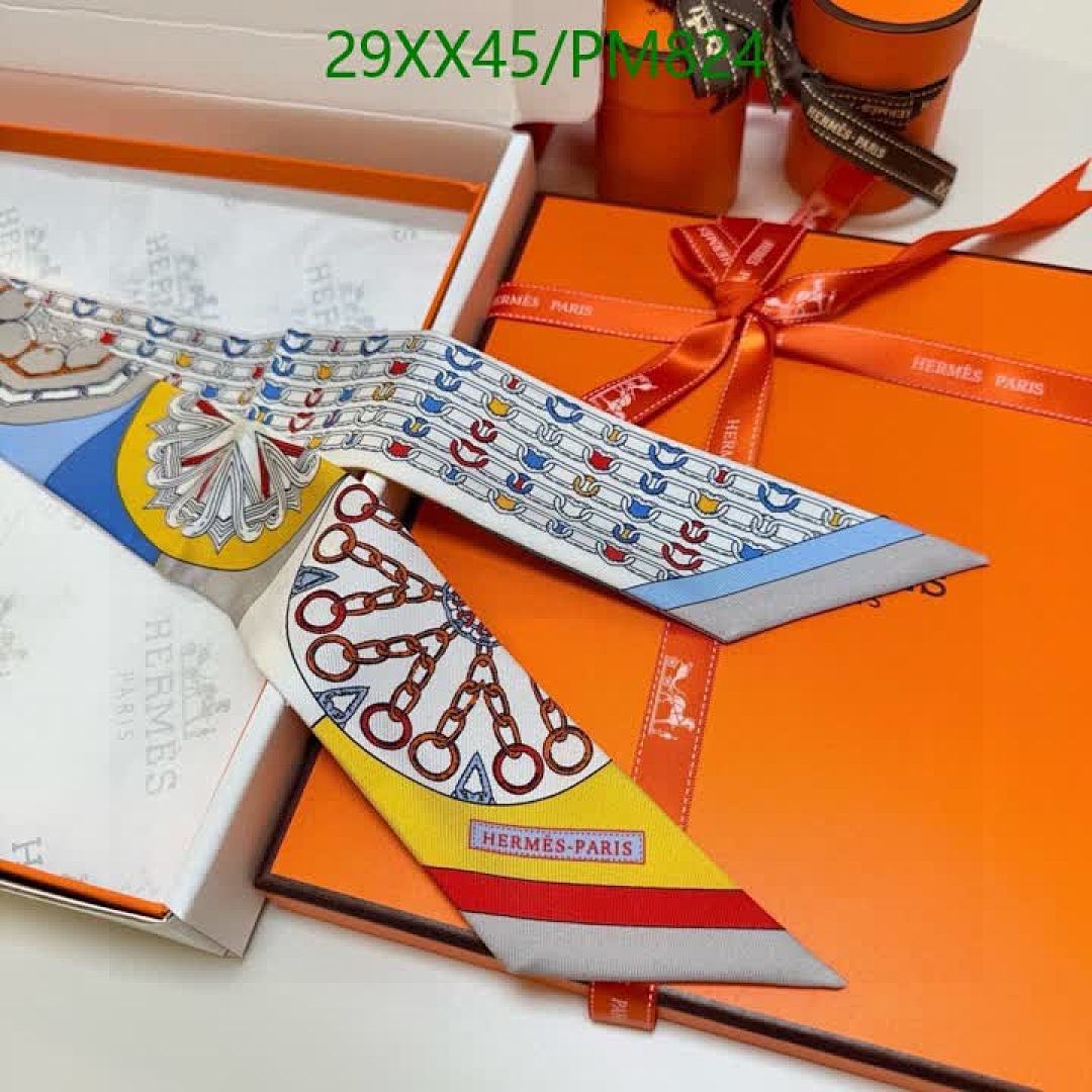 Hermes-Scarf Code: PM824 $: 29USD