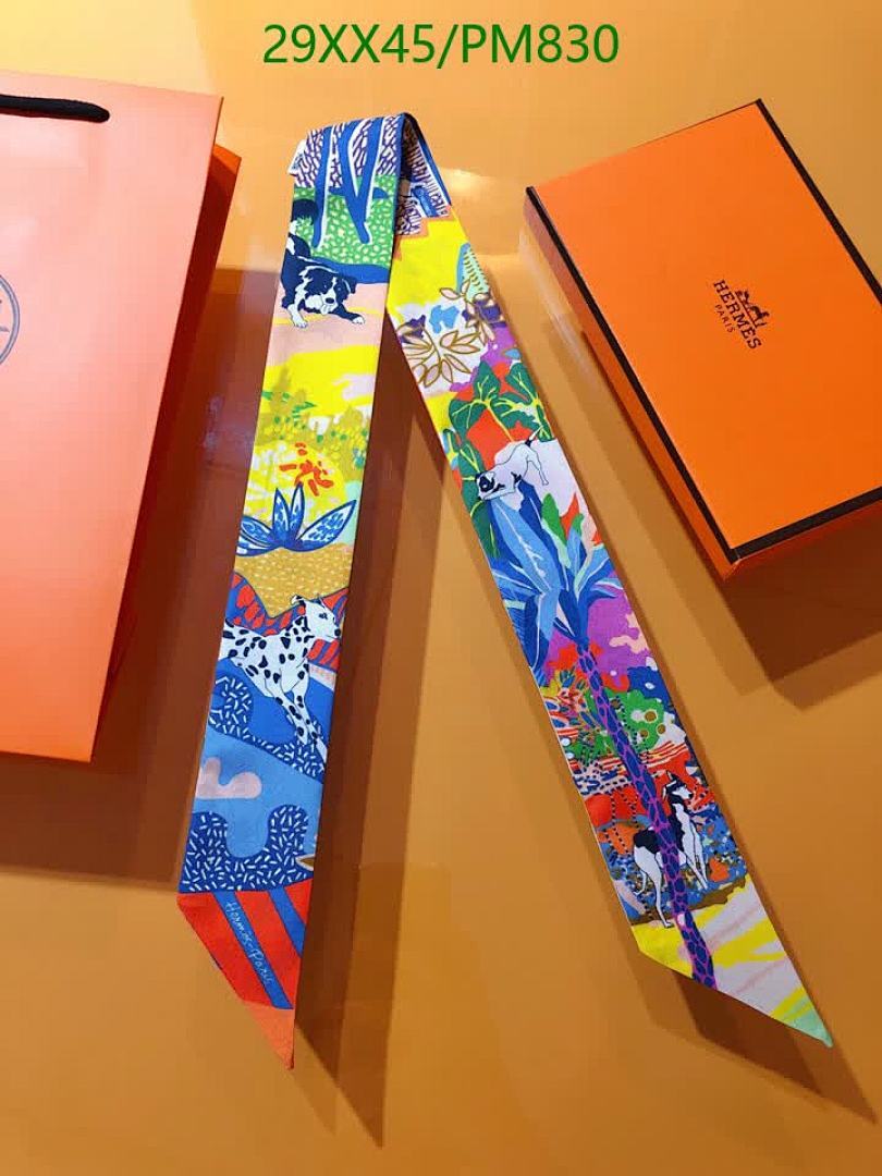 Hermes-Scarf Code: PM830 $: 29USD
