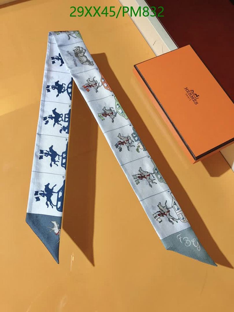 Hermes-Scarf Code: PM832 $: 29USD