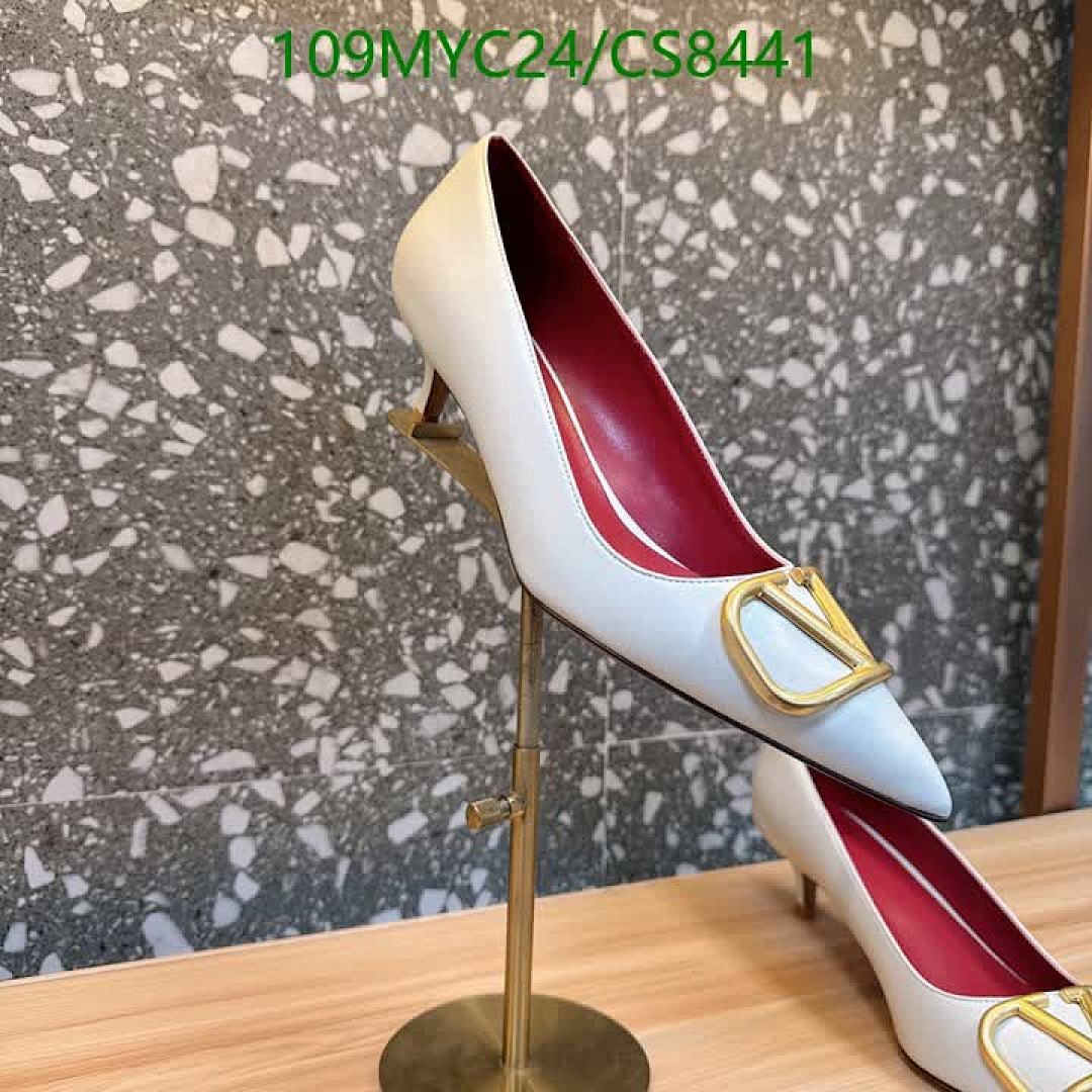 Valentino-Women Shoes Code: CS8441 $: 109USD