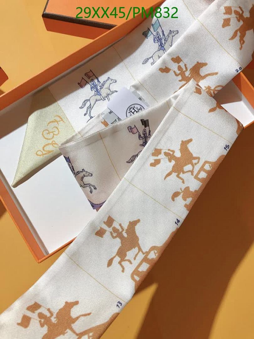 Hermes-Scarf Code: PM832 $: 29USD
