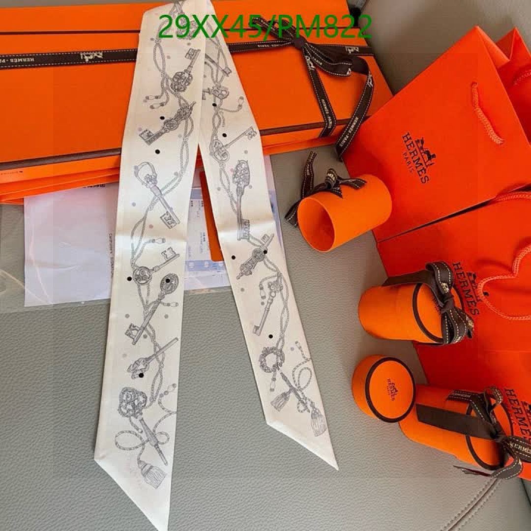 Hermes-Scarf Code: PM822 $: 29USD