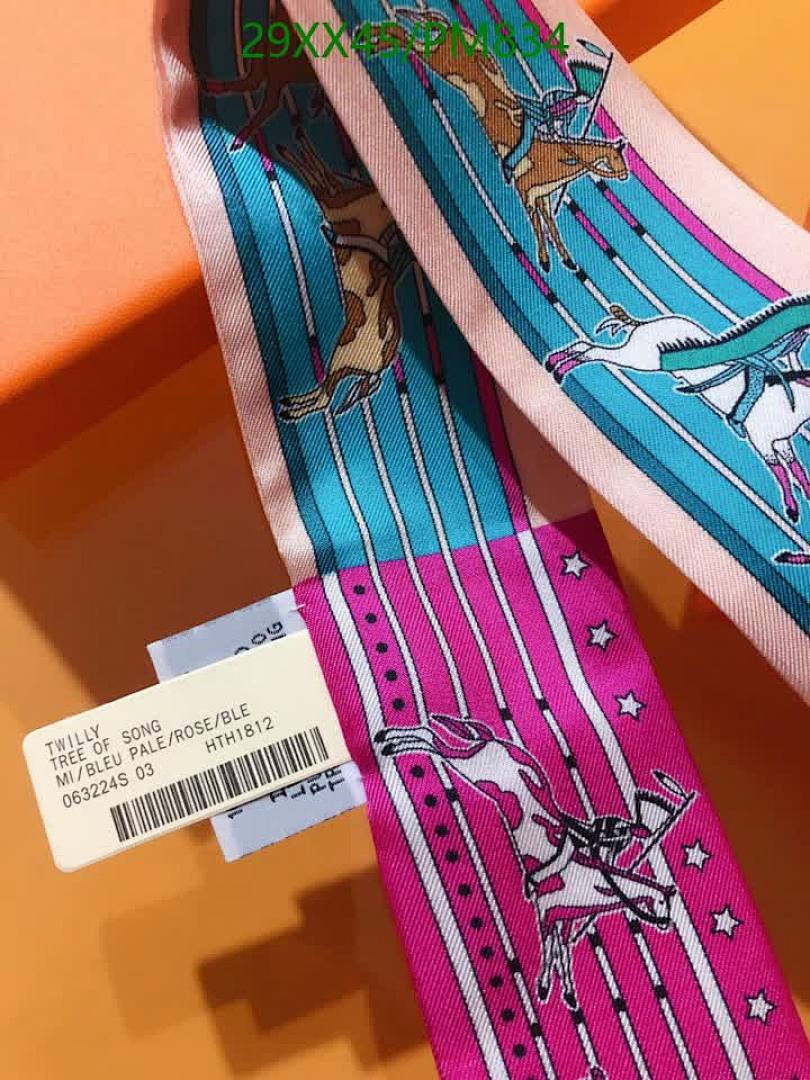 Hermes-Scarf Code: PM834 $: 29USD