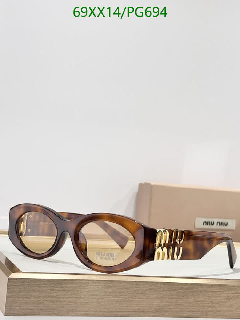 Miu Miu-Glasses Code: PG694 $: 69USD