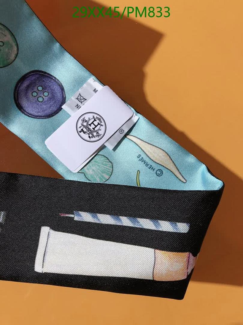 Hermes-Scarf Code: PM833 $: 29USD