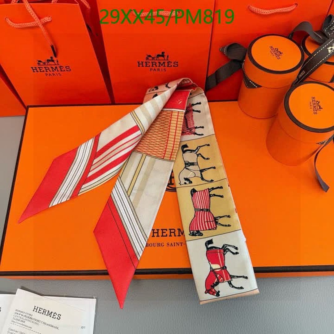 Hermes-Scarf Code: PM819 $: 29USD