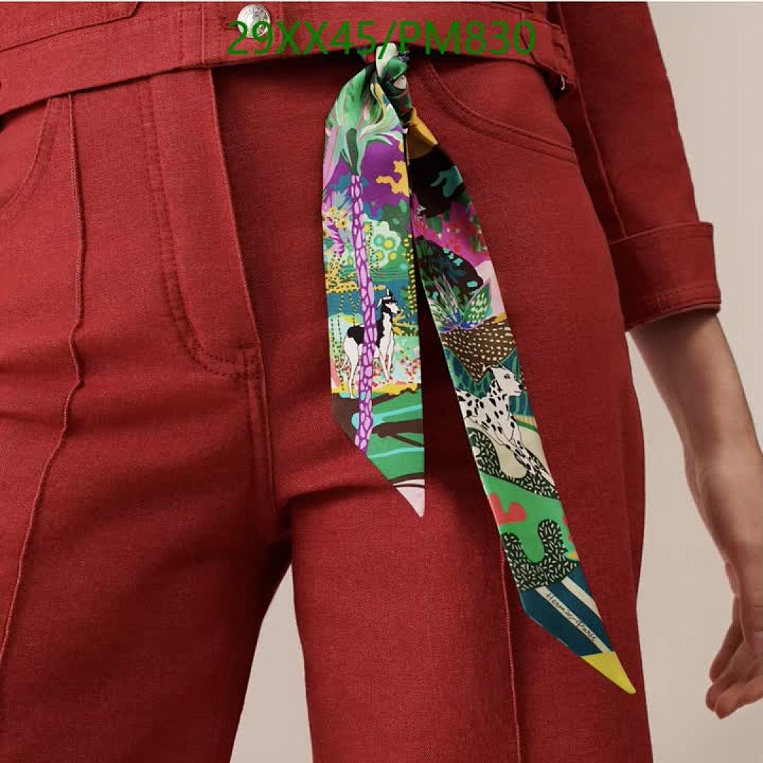 Hermes-Scarf Code: PM830 $: 29USD