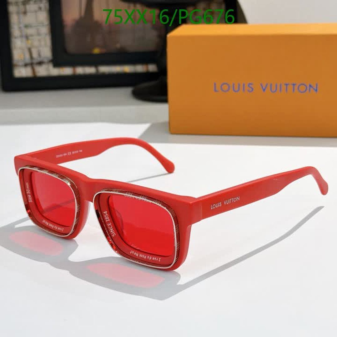 LV-Glasses Code: PG676 $: 75USD