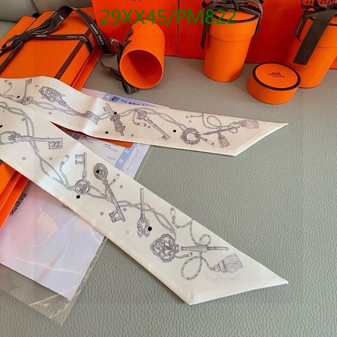 Hermes-Scarf Code: PM822 $: 29USD