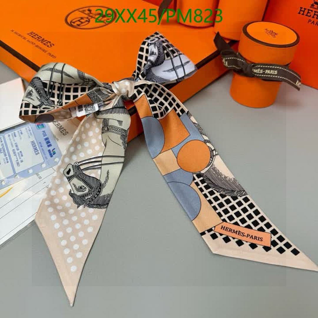 Hermes-Scarf Code: PM823 $: 29USD