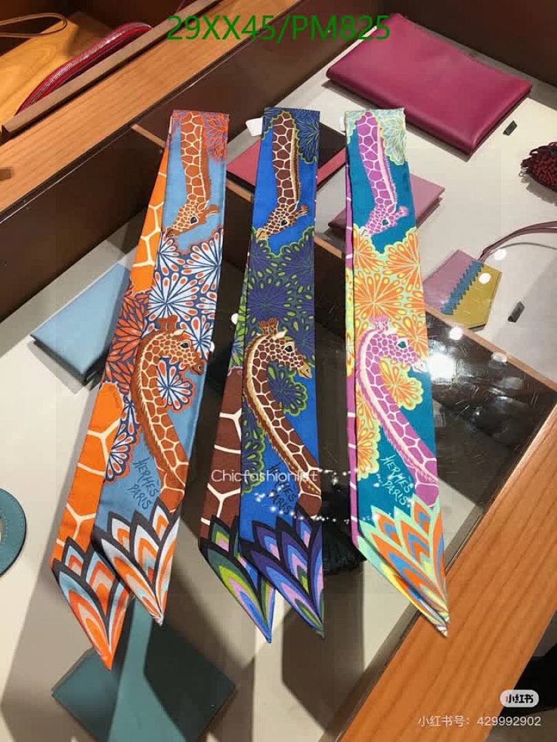 Hermes-Scarf Code: PM825 $: 29USD