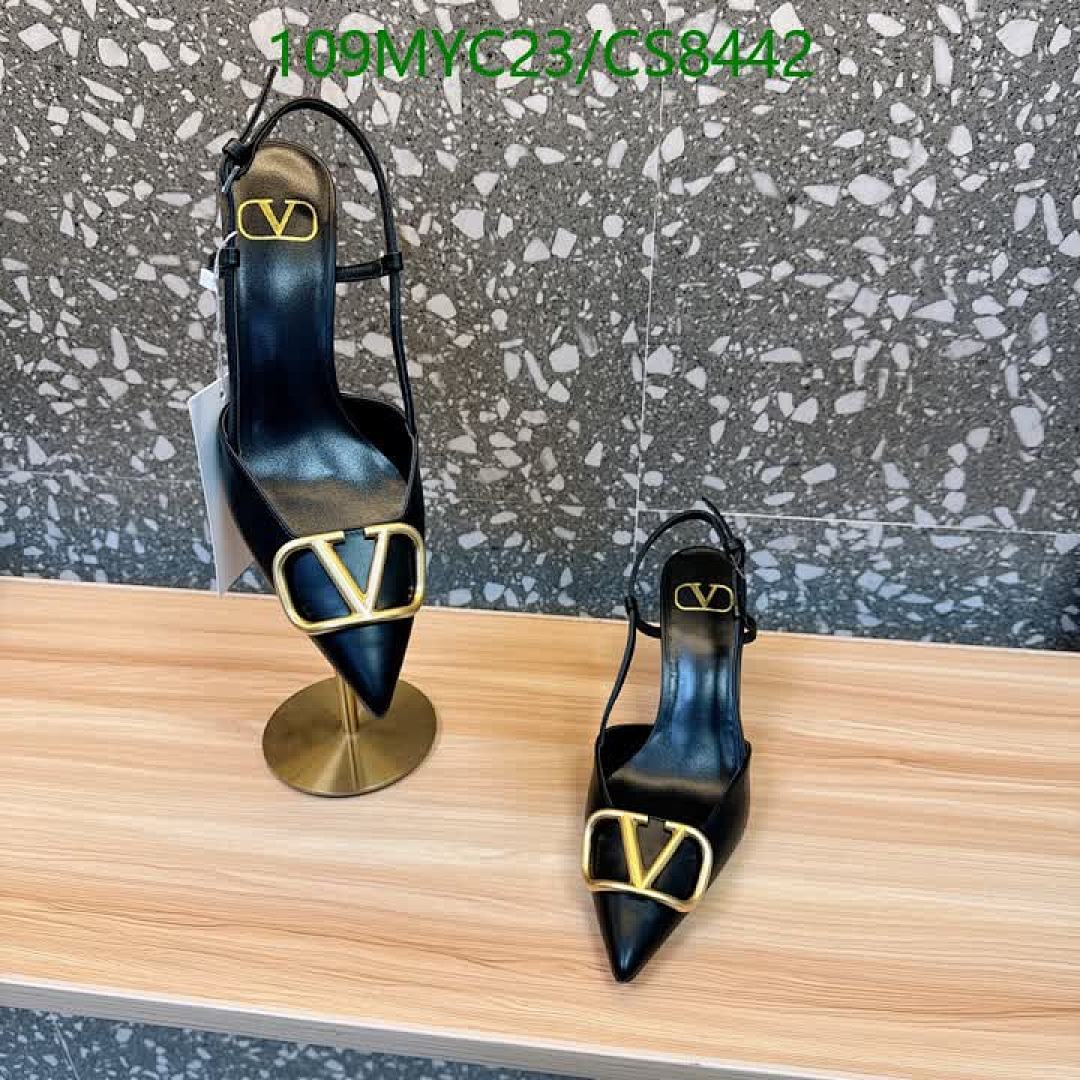 Valentino-Women Shoes Code: CS8442 $: 109USD
