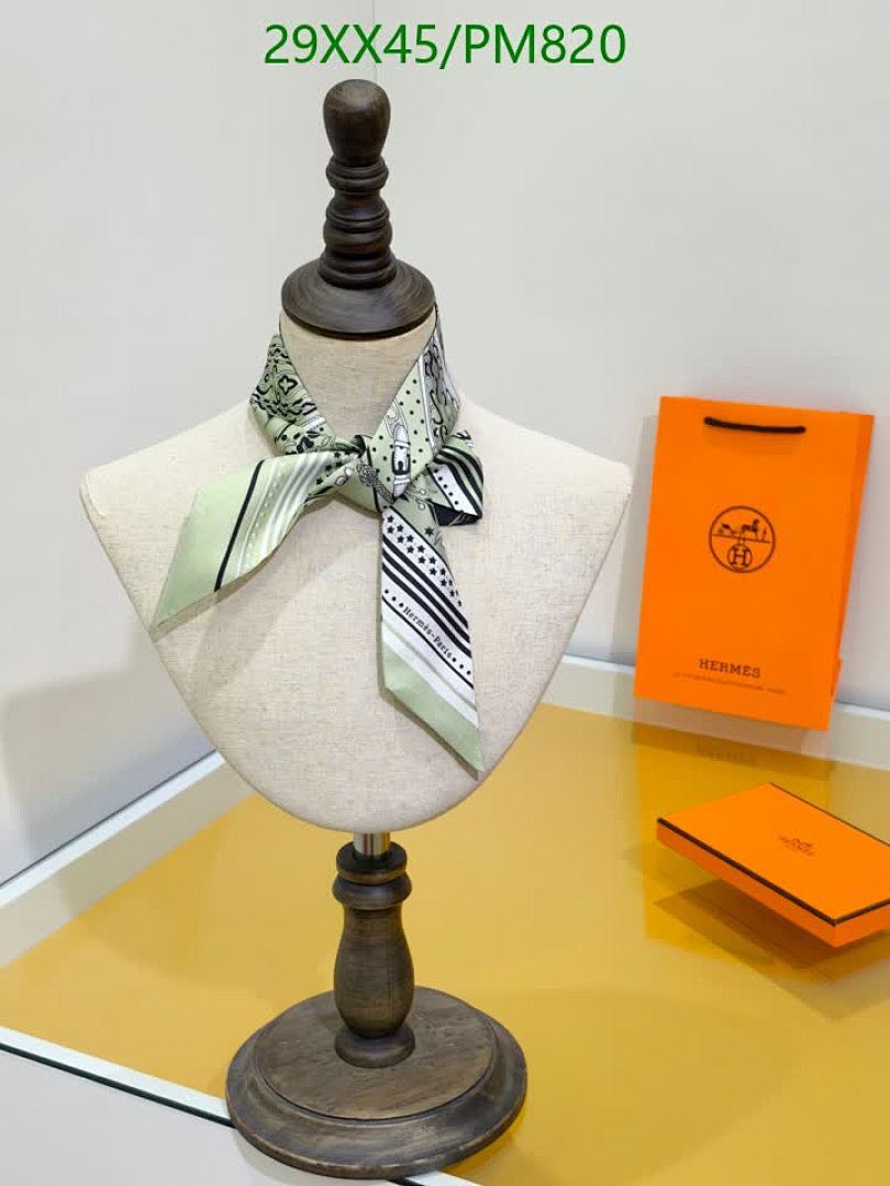 Hermes-Scarf Code: PM820 $: 29USD