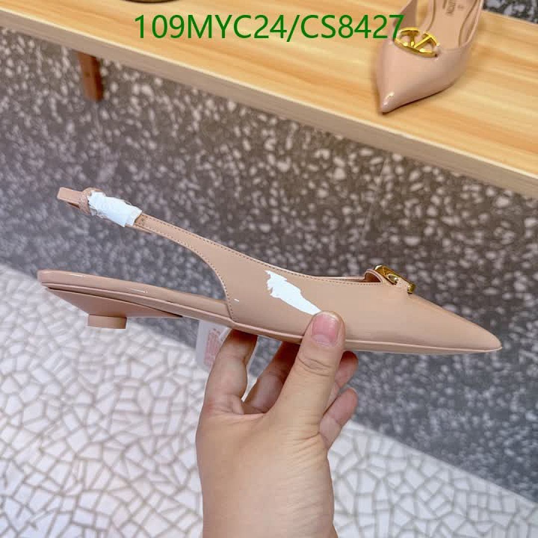 Valentino-Women Shoes Code: CS8427 $: 109USD